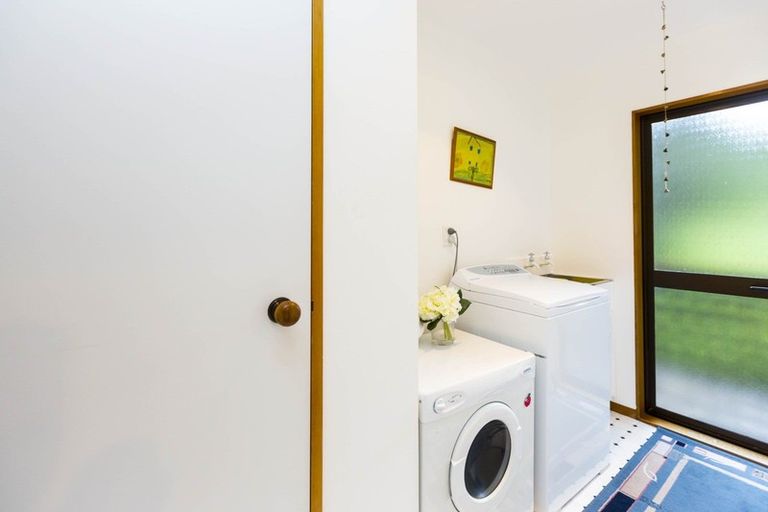 Photo of property in 41 Dalton Grove, Stokes Valley, Lower Hutt, 5019