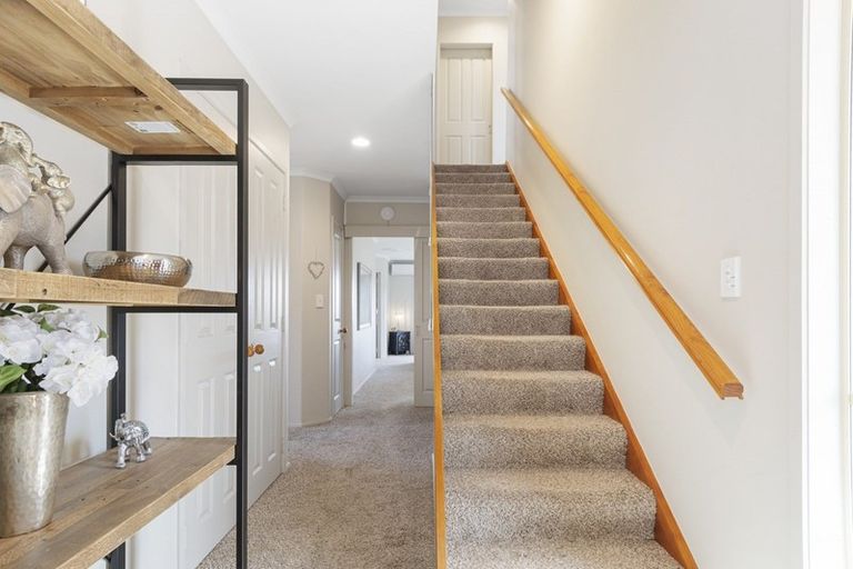 Photo of property in 12 Kestrel Avenue, Welcome Bay, Tauranga, 3112