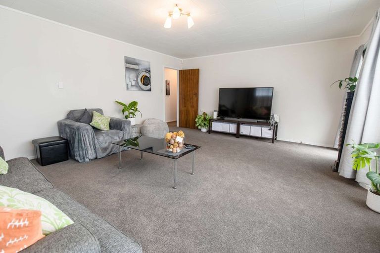 Photo of property in 19 York Street, Gonville, Whanganui, 4501