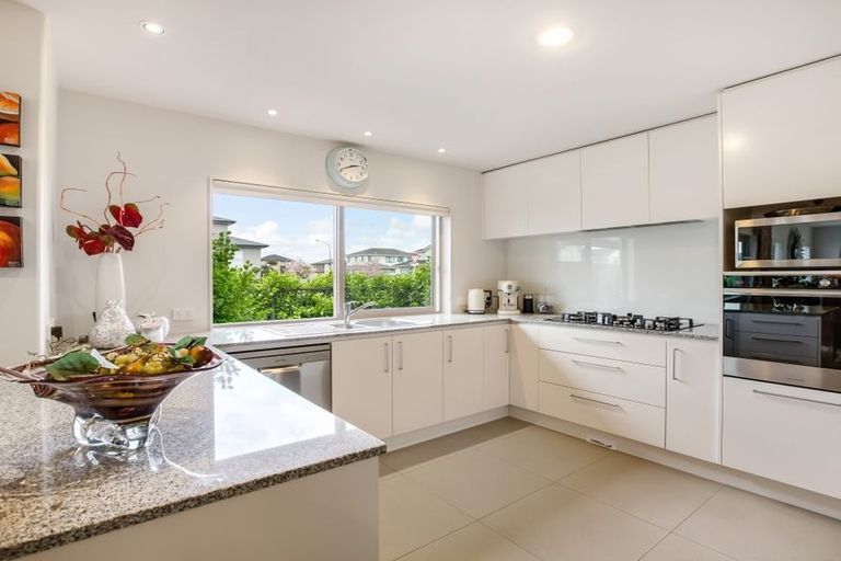 Photo of property in 8 Allium Avenue, Karaka, Papakura, 2113