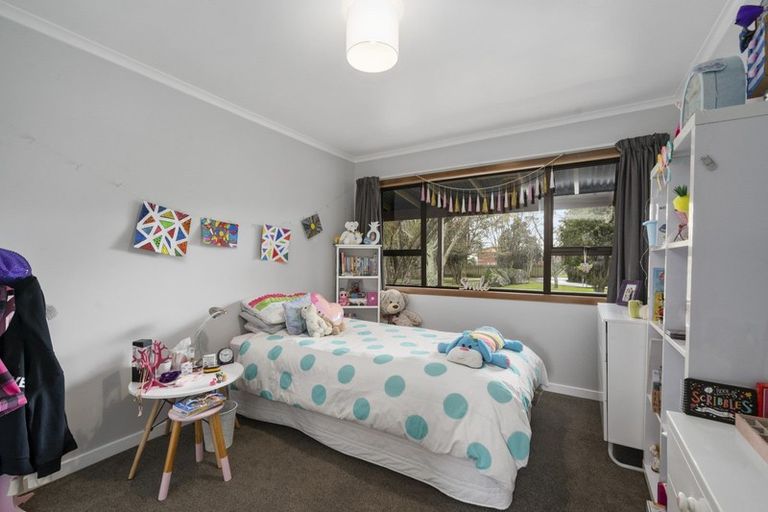 Photo of property in 8a Carthew Street, Okato, 4335