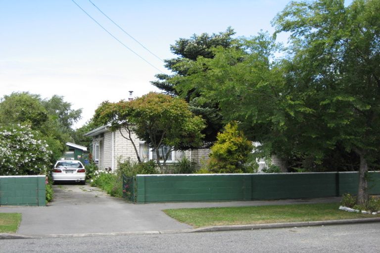 Photo of property in 92 Smith Street, Woolston, Christchurch, 8062