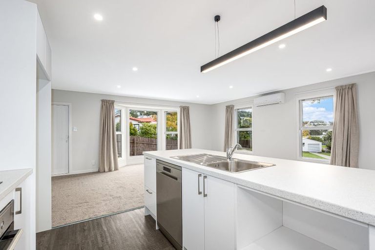Photo of property in 18 Transom Close, Whitby, Porirua, 5024