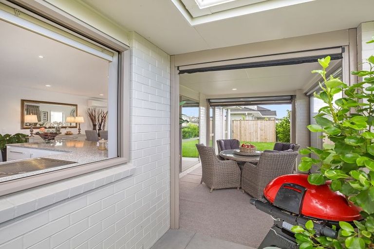 Photo of property in 8 Allium Avenue, Karaka, Papakura, 2113