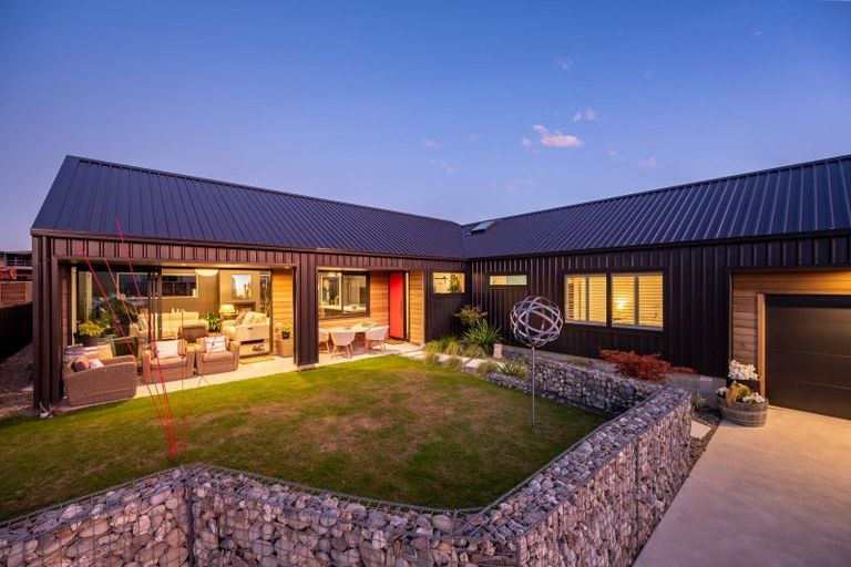 Photo of property in 42b Farrant Drive, Wanaka, 9305