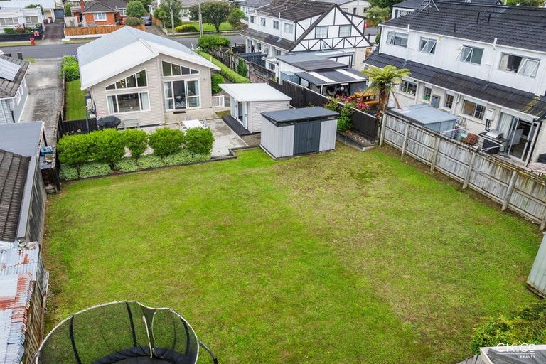Photo of property in 13 John Street, Trentham, Upper Hutt, 5018