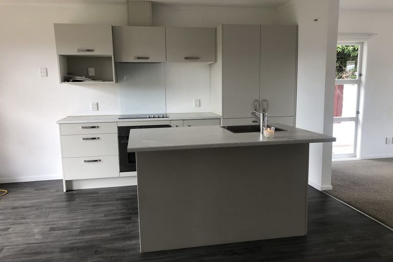 Photo of property in 73 Tramway Road, Beach Haven, Auckland, 0626