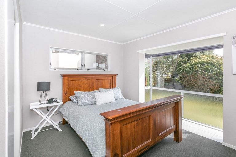 Photo of property in 6 Dunvegan Place, Dinsdale, Hamilton, 3204