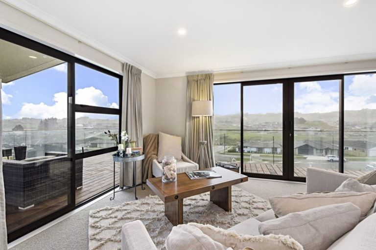 Photo of property in 54 Hillpark Drive, Pokeno, 2402