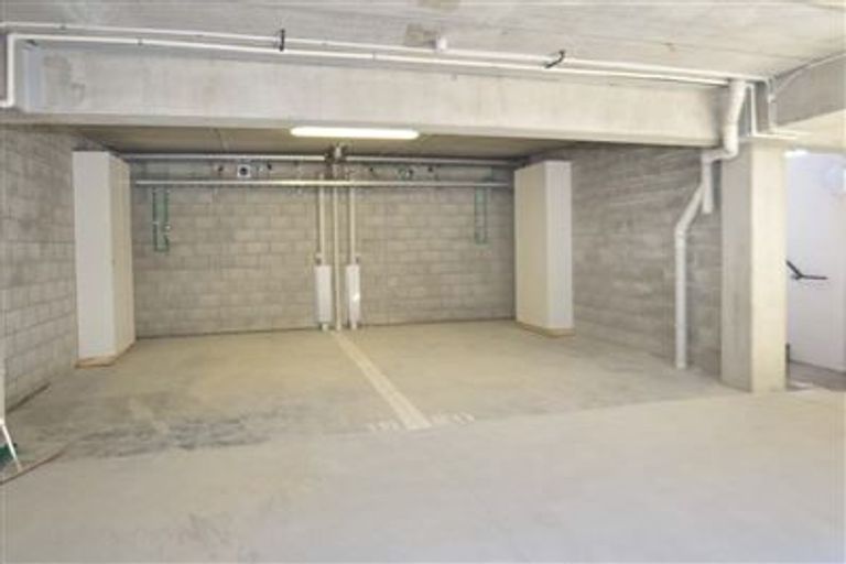 Photo of property in 20/4 Stables Lane, Silverdale, 0932