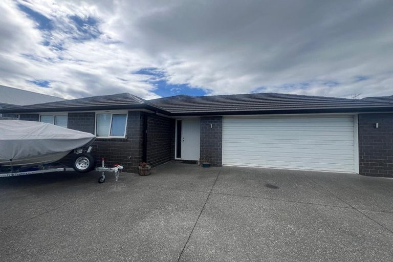 Photo of property in 14 Applin Lane, Pyes Pa, Tauranga, 3112