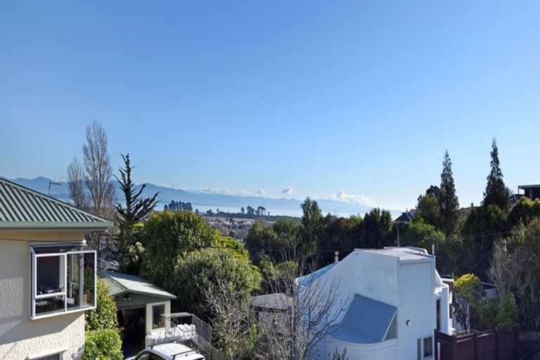 Photo of property in 26 Tosswill Road, Tahunanui, Nelson, 7011