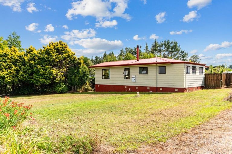 Photo of property in 174 Whatitiri Road, Maungatapere, Whangarei, 0179