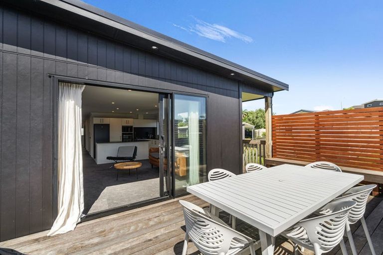 Photo of property in 56 Marram Place, Mangawhai Heads, Mangawhai, 0505