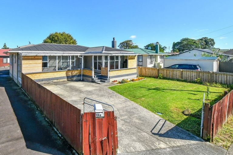 Photo of property in 16a Nogat Avenue, Papatoetoe, Auckland, 2024
