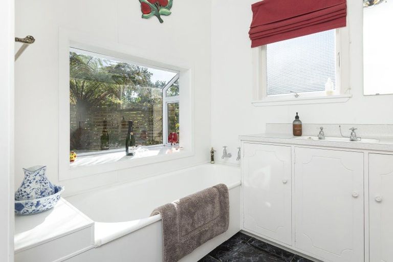 Photo of property in 110 Oak Street, Mangapapa, Gisborne, 4010