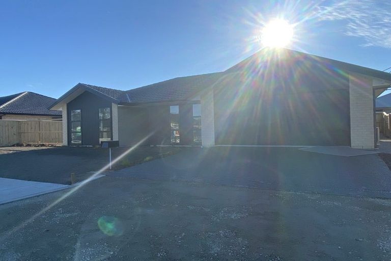 Photo of property in 14 Chilton Drive, Rolleston, 7615