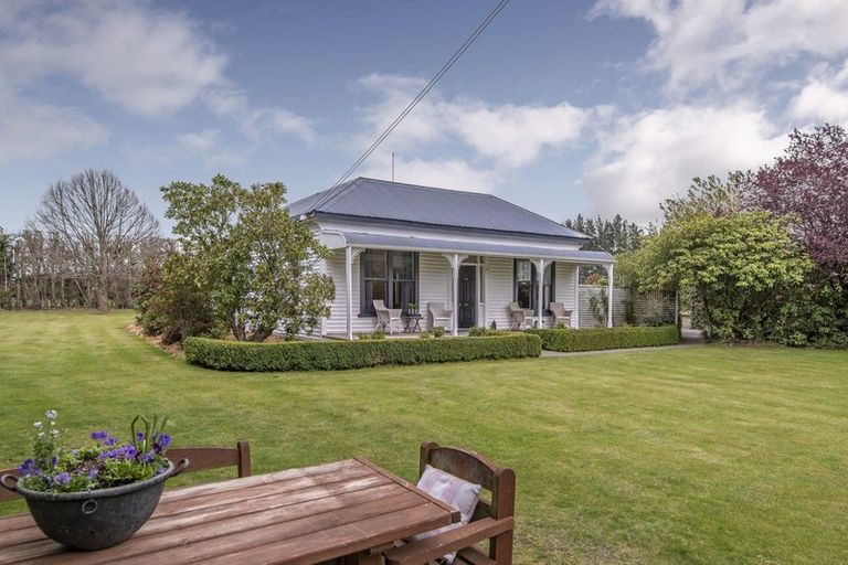 Photo of property in 199 Old West Coast Road, Templeton, Christchurch, 7676