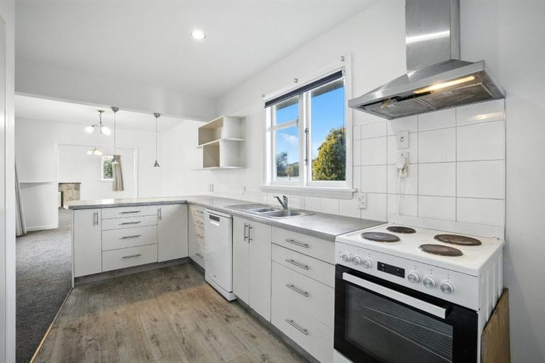 Photo of property in 145 Hamilton Avenue, Ilam, Christchurch, 8041