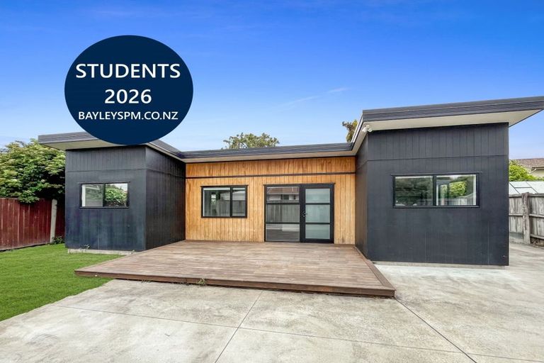 Photo of property in 17 Mclellan Place, Ilam, Christchurch, 8041