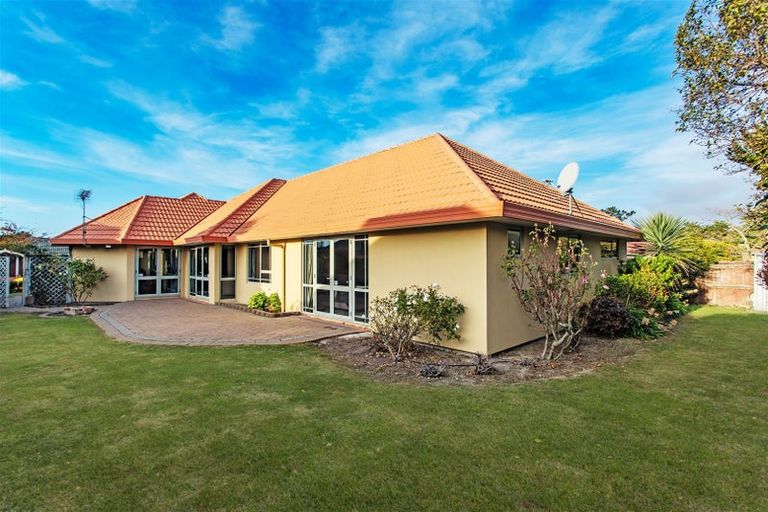 Photo of property in 68 Ti Rakau Drive, Woolston, Christchurch, 8023