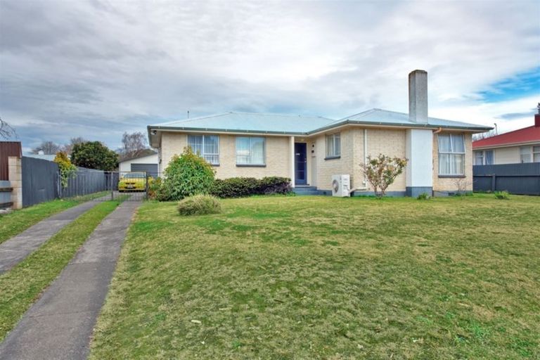 Photo of property in 7 Kirkcaldy Crescent, Flaxmere, Hastings, 4120