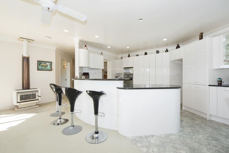 Photo of property in 305 Seagrove Road, Waiau Pa, Pukekohe, 2679