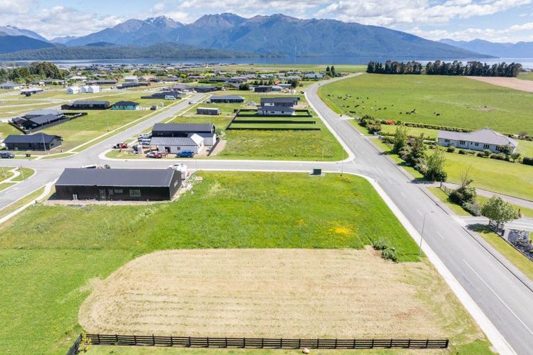 Photo of property in 19 Oraka Street, Te Anau, 9600