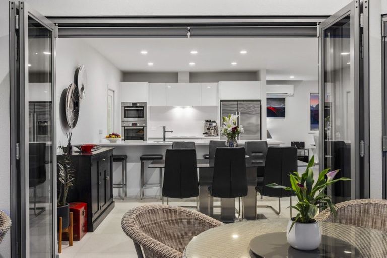 Photo of property in 15 Athelstan Way, Bethlehem, Tauranga, 3110