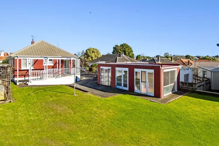 Photo of property in 9 Twentyfirst Avenue, Gate Pa, Tauranga, 3112