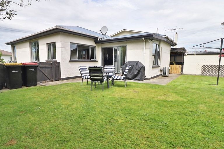 Photo of property in 6 Johnston Street, Gore, 9710