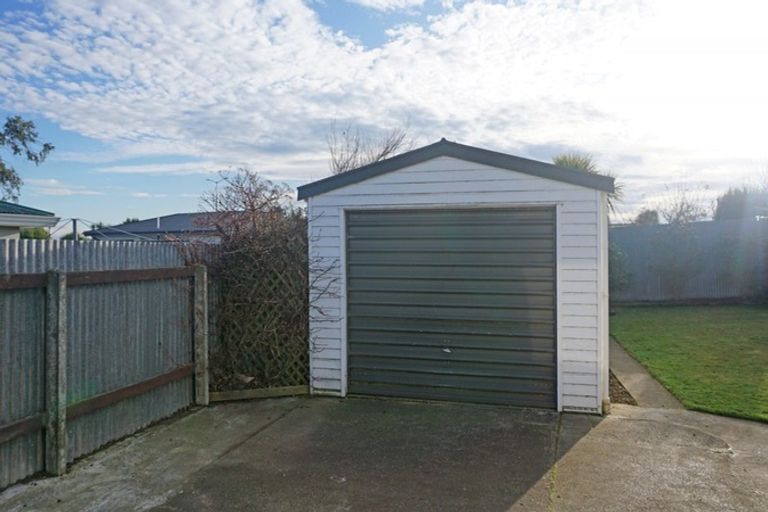 Photo of property in 6 Milford Street, Heidelberg, Invercargill, 9812