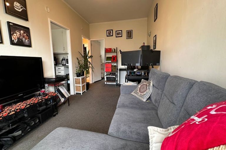 Photo of property in 1/29 Clifton Terrace, Kelburn, Wellington, 6012