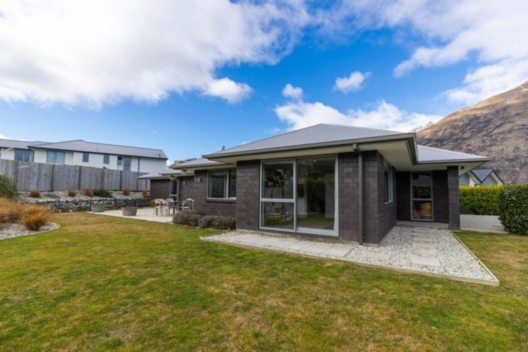 Photo of property in 9 Judes Lane, Lower Shotover, Queenstown, 9304