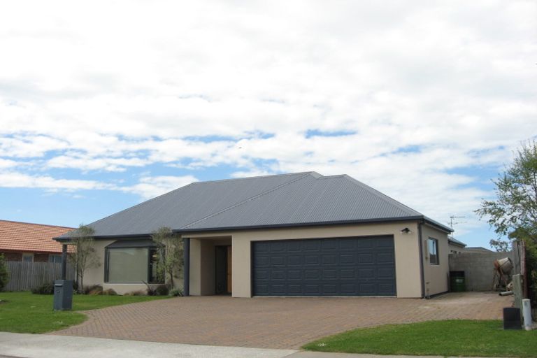 Photo of property in 47 Rowse Street, Rangiora, 7400