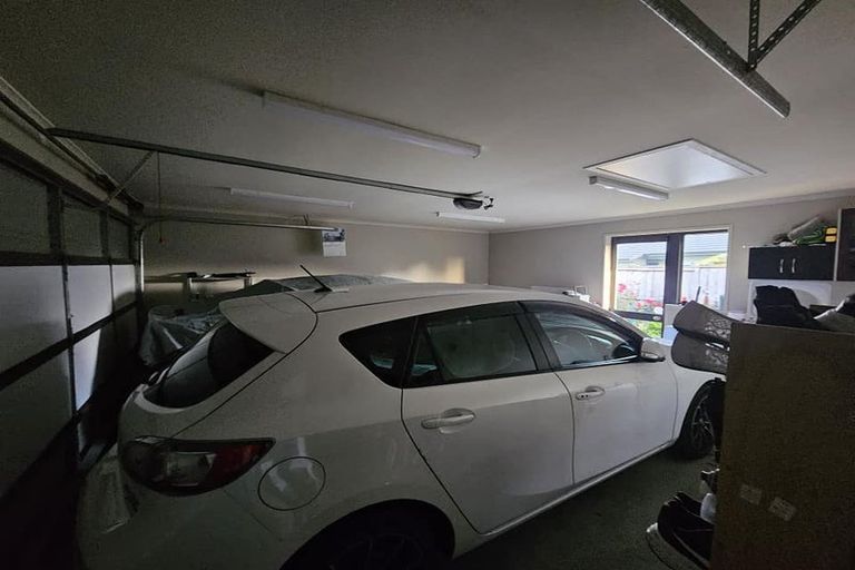 Photo of property in 12 Camberley Way, Huntington, Hamilton, 3210