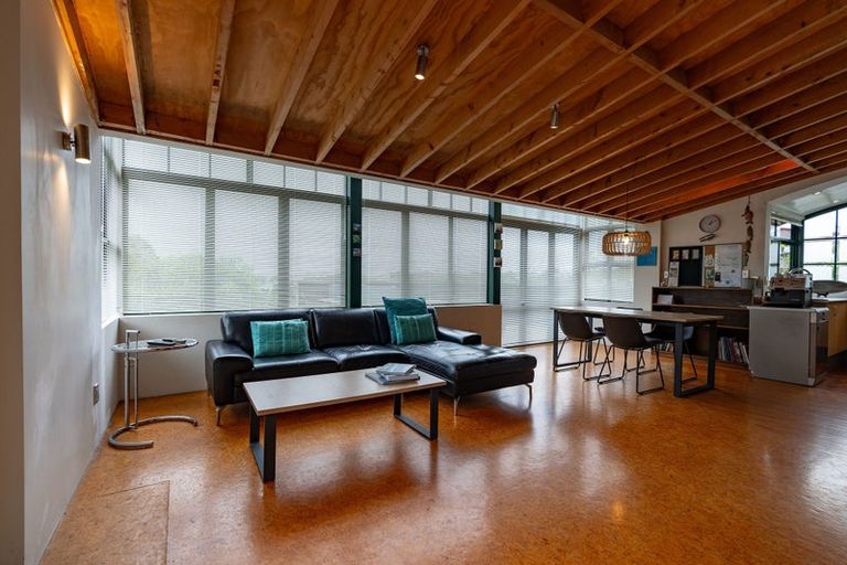 Photo of property in 6 Gannet Point, Rothesay Bay, Auckland, 0630