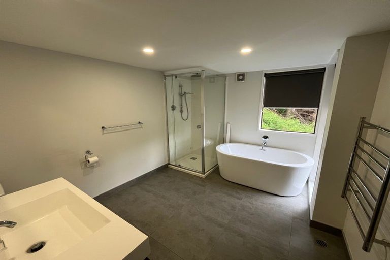 Photo of property in 11 Wairere Road, Bastia Hill, Whanganui, 4500