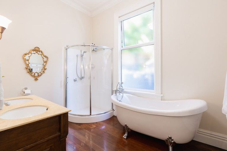 Photo of property in 2 Melrose Street, Roslyn, Dunedin, 9010