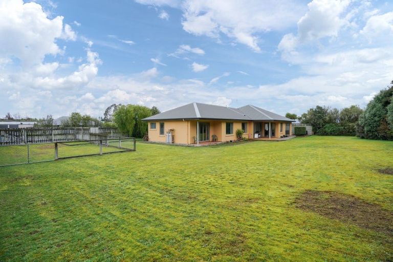 Photo of property in 25 Raeburn Avenue, Otatara, Invercargill, 9879