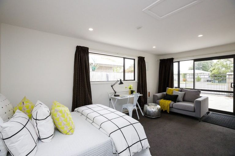 Photo of property in 170 Tremaine Avenue, Westbrook, Palmerston North, 4412