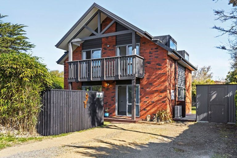 Photo of property in 121 Park Terrace, Waikuku Beach, 7473