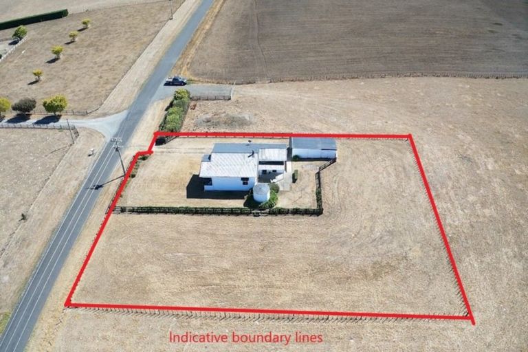 Photo of property in 313 Gaisford Road, Kumeroa, Dannevirke, 4972