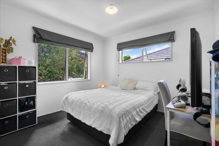 Photo of property in 30 Patatee Terrace, Baverstock, Hamilton, 3200