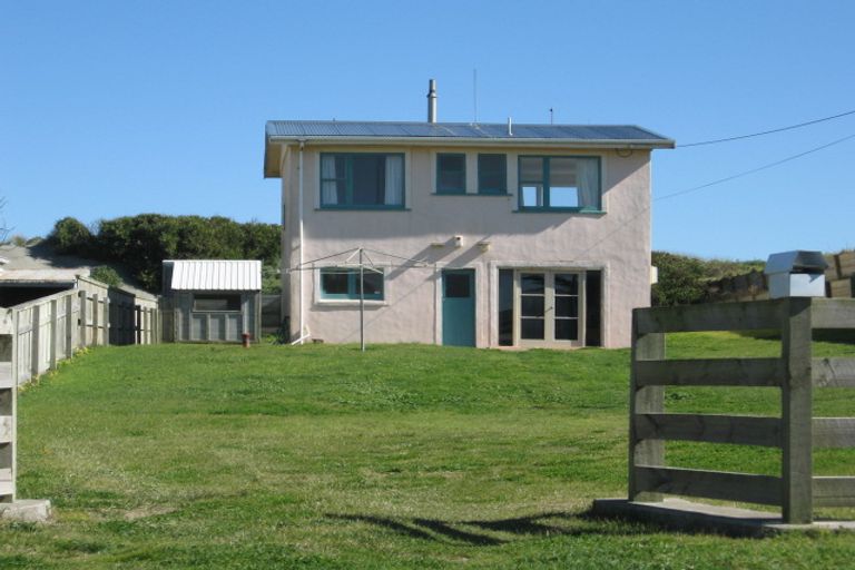 Photo of property in 10 Hunia Terrace, Himatangi Beach, Foxton, 4891