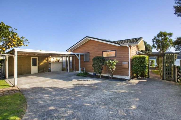 Photo of property in 58a Wallis Street, Raglan, 3225