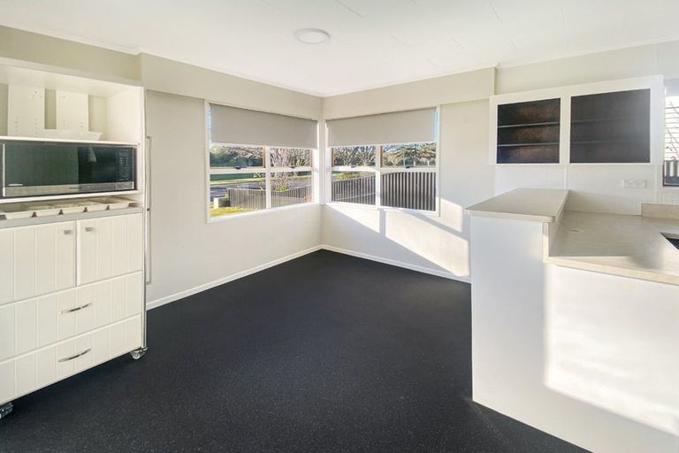 Photo of property in 91 Westminster Avenue, Tamatea, Napier, 4112