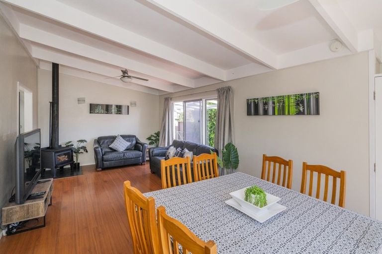 Photo of property in 15 Mccormick Place, Pauanui, Hikuai, 3579