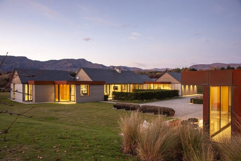Photo of property in 243 Lower Shotover Road, Speargrass Flat, Queenstown, 9371