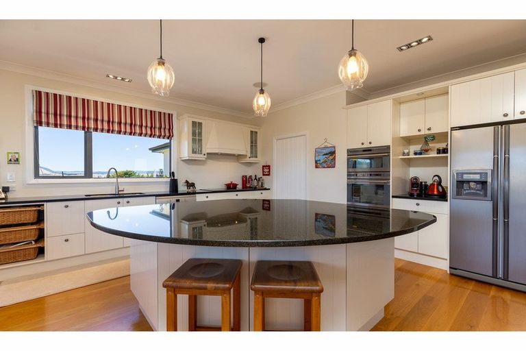 Photo of property in 164 Totara View Road, Wakefield, 7095